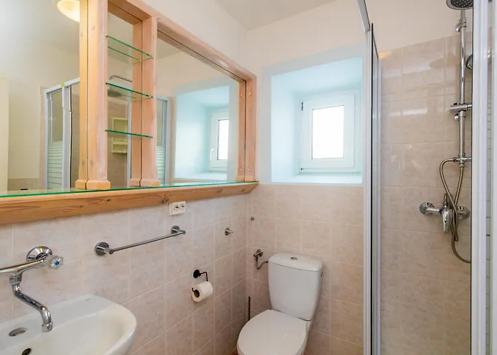 Ljuba Vi Villa Županje