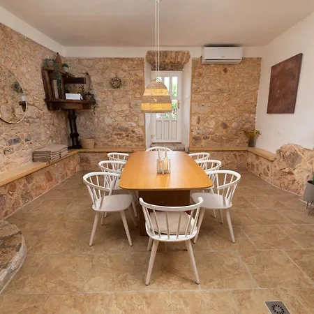 Villa Ljuba Vi Županje