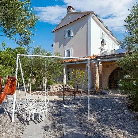 Villa Ljuba Vi Županje