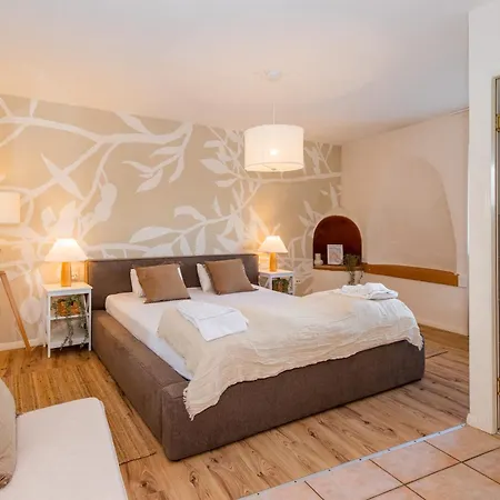 Ljuba Vi Villa *